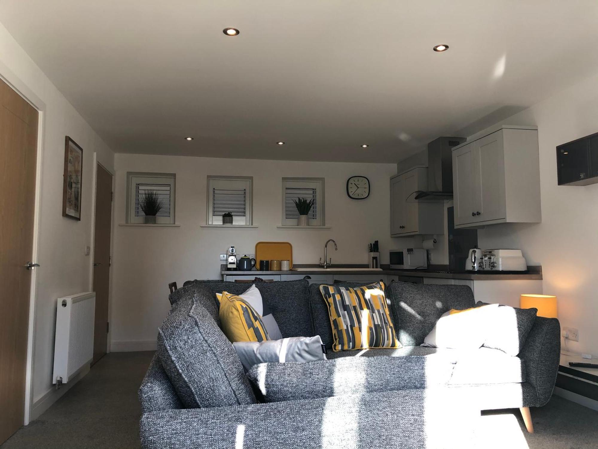 Retro Retreat, Sea View, Free Parking & Ev Plug-In Villa Whitby Exterior photo
