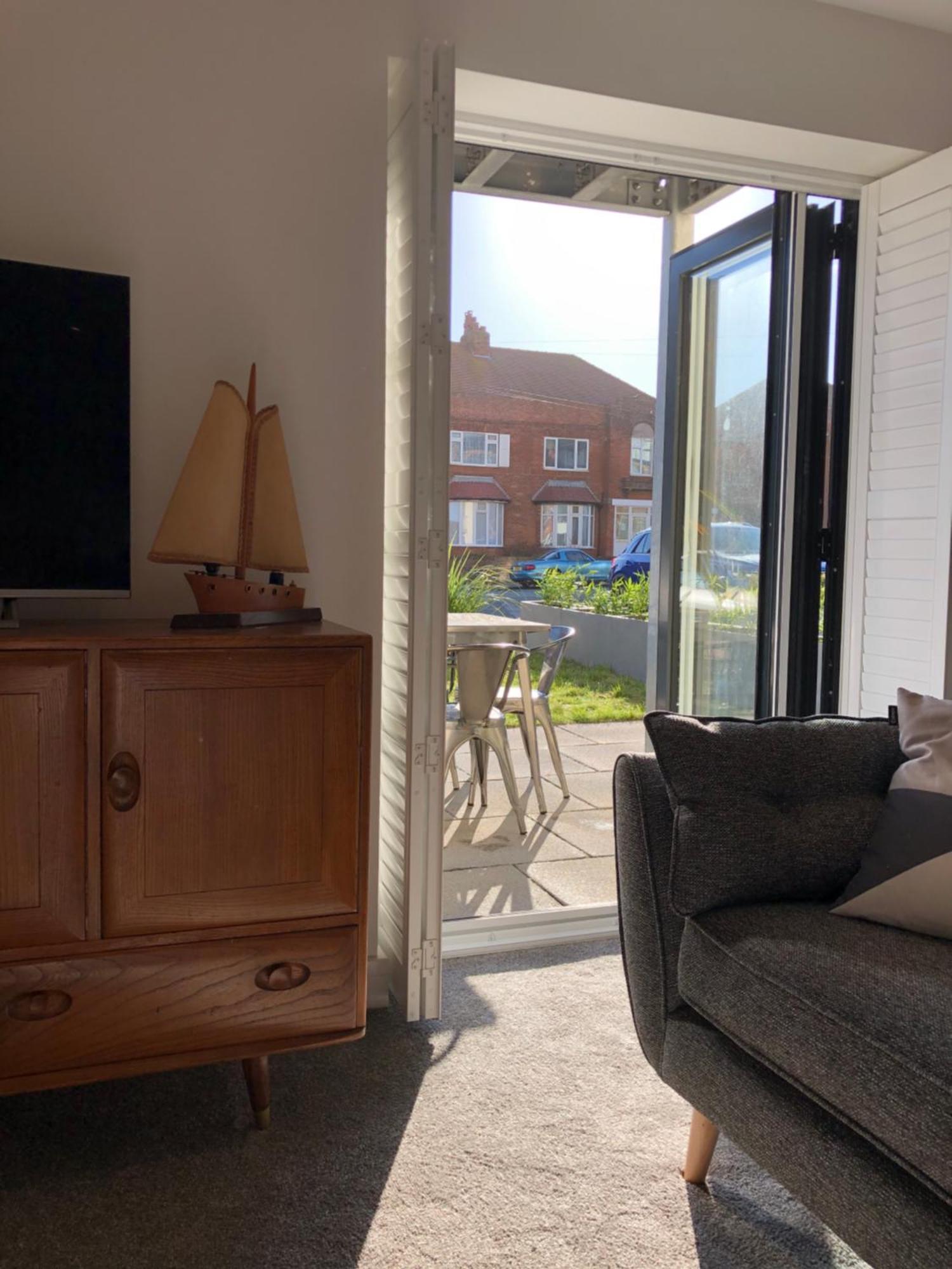 Retro Retreat, Sea View, Free Parking & Ev Plug-In Villa Whitby Exterior photo